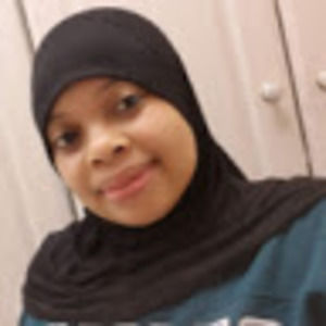 Meet your Posher, Habiba